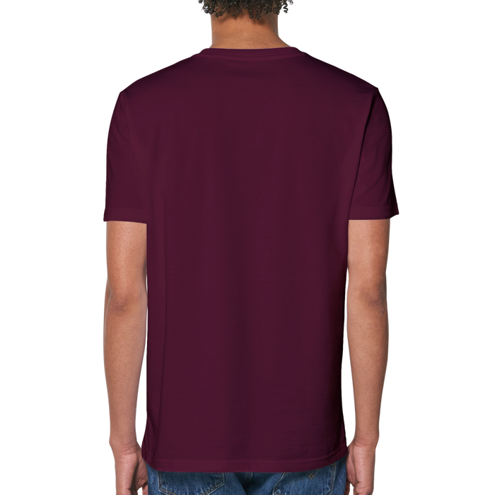 Backside of the Yoast SEO T-shirt in purple colour